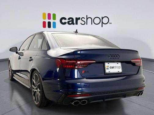 2022 Audi S4 Premium Plus TFSI quattro Tiptronic