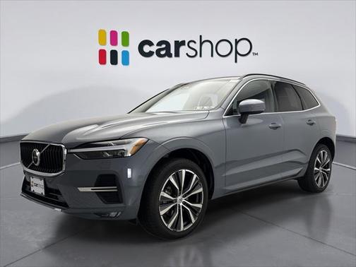 2022 Volvo XC60 B5 Momentum
