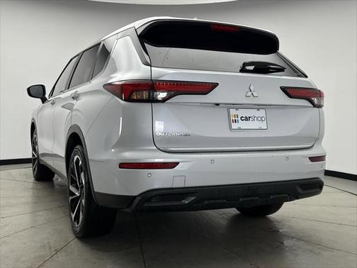 2022 Mitsubishi Outlander ES 2.5 S-AWC