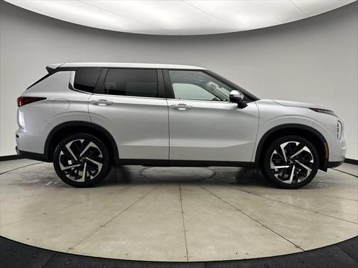 2022 Mitsubishi Outlander ES 2.5 S-AWC