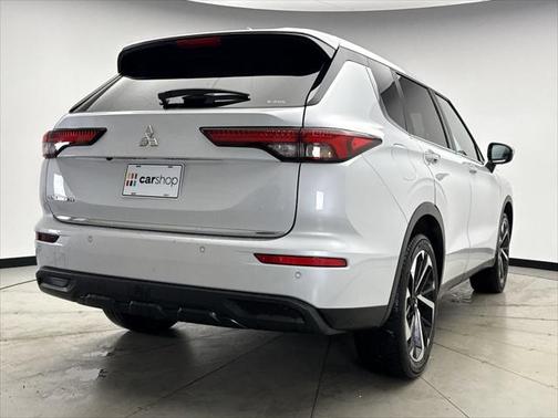 2022 Mitsubishi Outlander ES 2.5 S-AWC