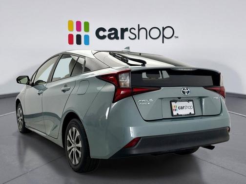 2019 Toyota Prius LE