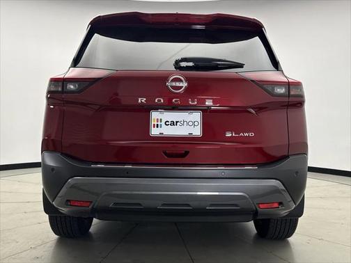 2022 Nissan Rogue SL