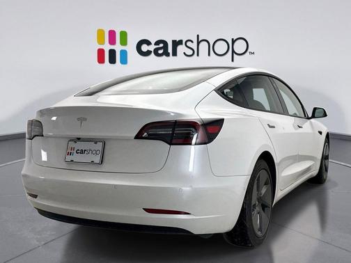 2022 Tesla Model 3 Standard Range