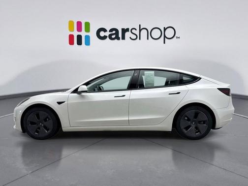 2022 Tesla Model 3 Standard Range