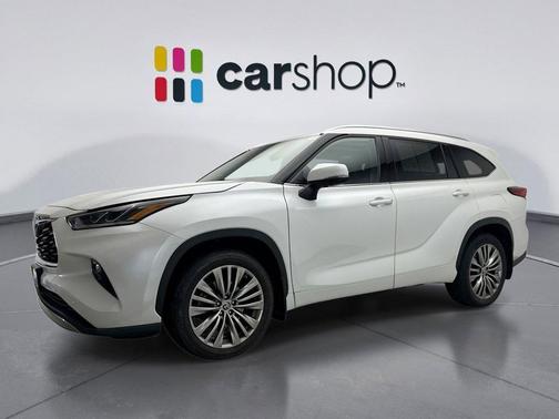 2022 Toyota Highlander Platinum