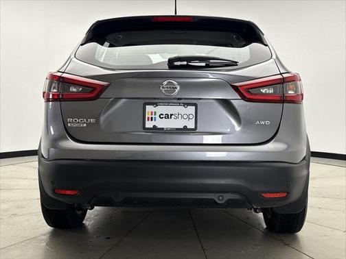 2022 Nissan Rogue Sport S