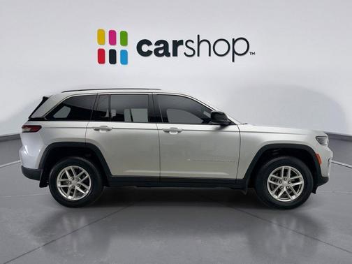 Silver Zynith 2025 Jeep Grand Cherokee Laredo