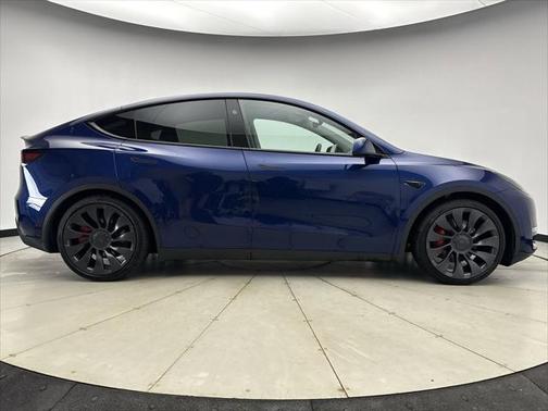 2024 Tesla Model Y Performance Dual Motor All-Wheel Drive