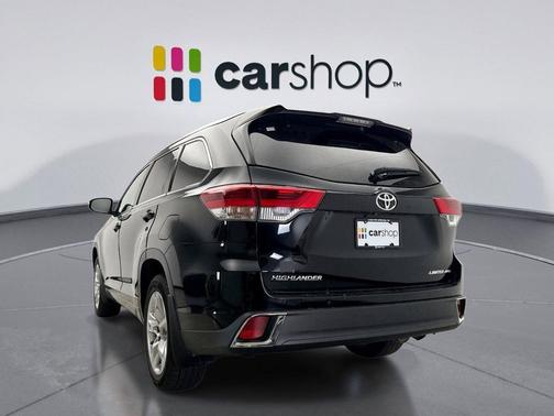 Midnight Black Metallic 2018 Toyota Highlander Limited