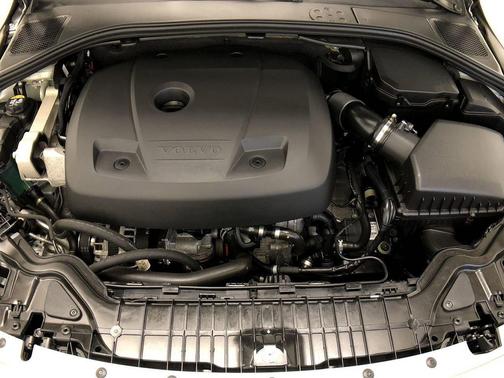2017 Volvo S60 T5 Dynamic