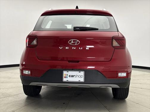2022 Hyundai VENUE Limited