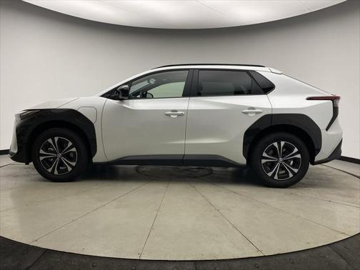 2024 Toyota bZ4X XLE