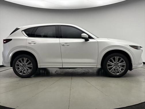 2023 Mazda CX-5 Signature