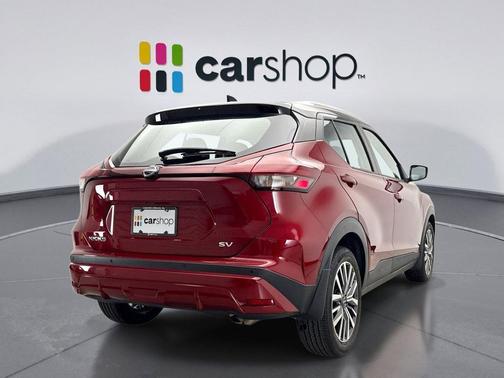 2023 Nissan Kicks SV