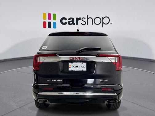 2022 GMC Acadia Denali