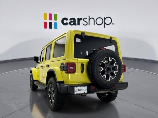2024 Jeep Wrangler 4-Door Sahara 4x4