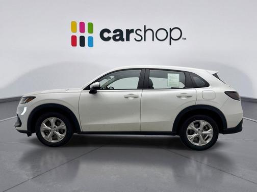 Platinum White 2024 Honda HR-V LX