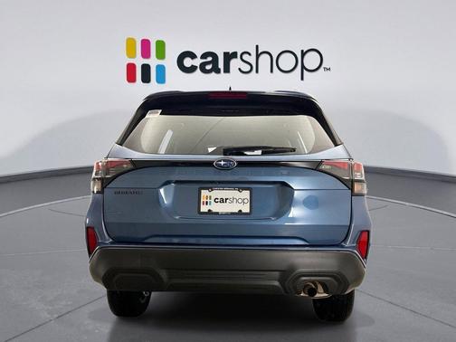 2025 Subaru Forester Base