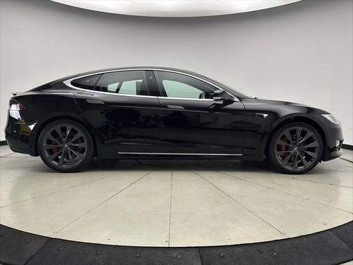 2020 Tesla Model S Performance