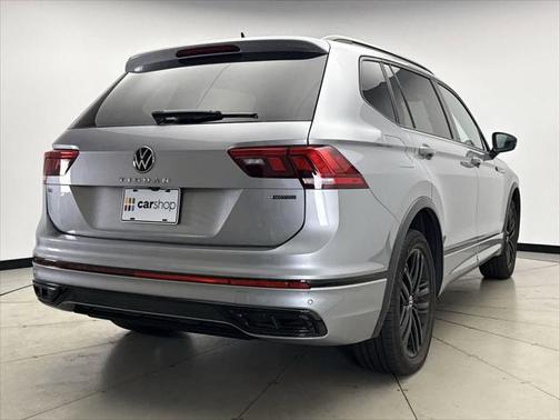 2022 Volkswagen Tiguan 2.0T SE R-Line Black 4MOTION