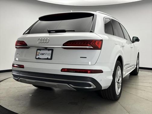 2023 Audi Q7 55 Premium Plus