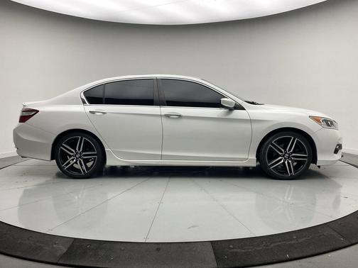 2017 Honda Accord Sport SE