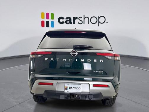 2022 Nissan Pathfinder Platinum 4WD