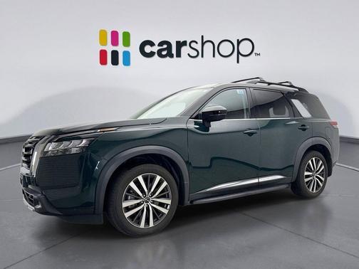 2022 Nissan Pathfinder Platinum 4WD