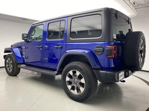 Ocean Blue Metallic Clearcoat 2018 Jeep Wrangler Unlimited Sahara
