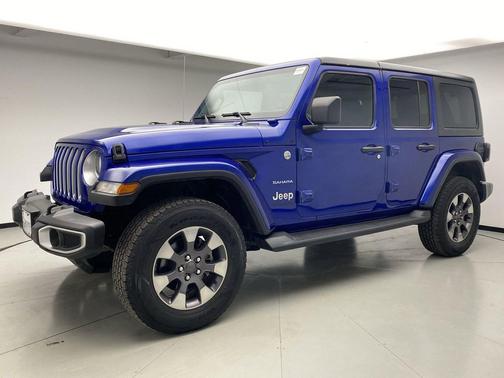 Ocean Blue Metallic Clearcoat 2018 Jeep Wrangler Unlimited Sahara