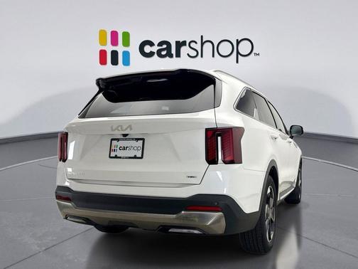 Snow White Pearl 2025 Kia Sorento Hybrid SX Prestige