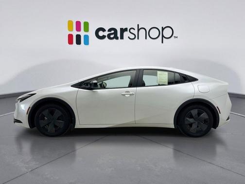 2024 Toyota Prius Prime SE