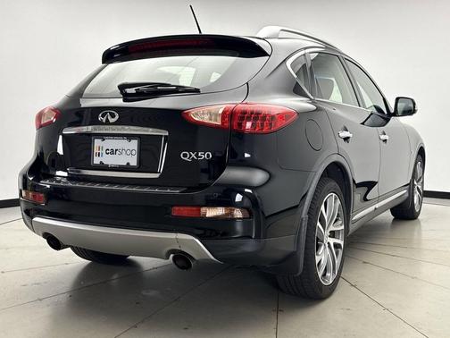2017 INFINITI QX50 Base