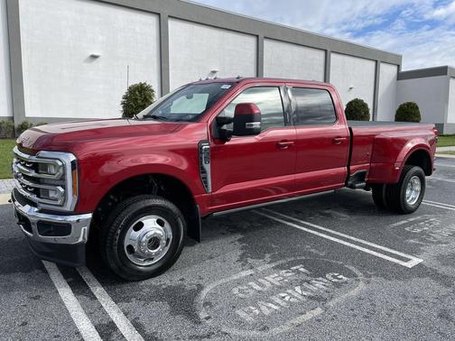 2023 Ford F-350 Lariat