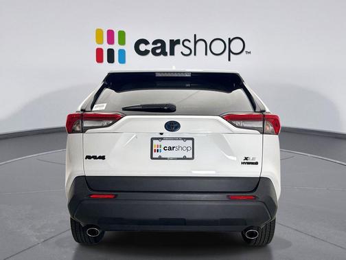 Super White 2021 Toyota RAV4 Hybrid XLE