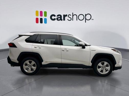 Super White 2021 Toyota RAV4 Hybrid XLE