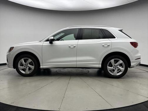 2020 Audi Q3 45 Premium