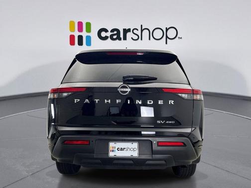 2024 Nissan Pathfinder SV 4WD