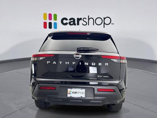 2024 Nissan Pathfinder SV 4WD