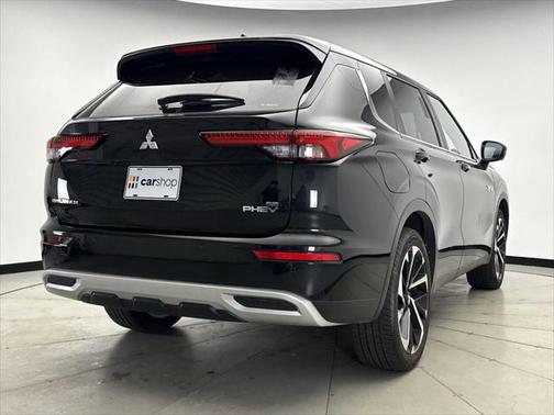 2023 Mitsubishi Outlander PHEV SE S-AWC