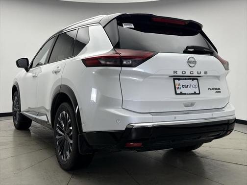 2024 Nissan Rogue Platinum