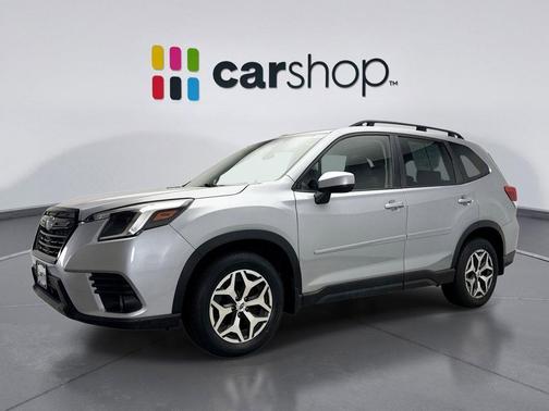 2022 Subaru Forester Premium