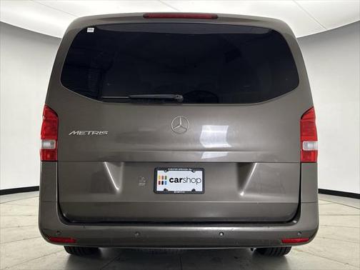 2016 Mercedes-Benz Metris Base