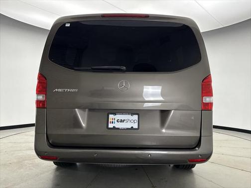 2016 Mercedes-Benz Metris Base