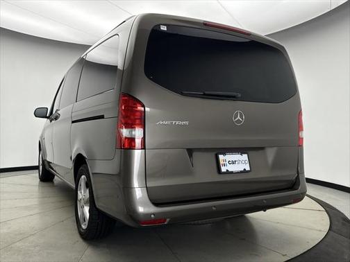2016 Mercedes-Benz Metris Base