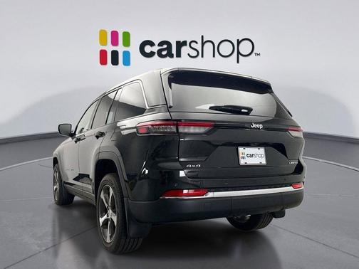Rocky Mountain Pearlcoat 2023 Jeep Grand Cherokee Limited