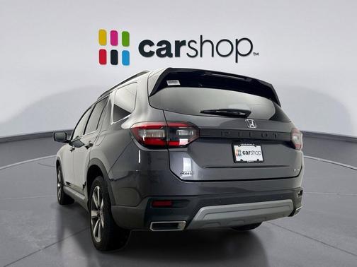 2023 Honda Pilot AWD Elite