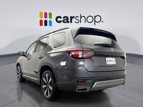 2023 Honda Pilot AWD Elite