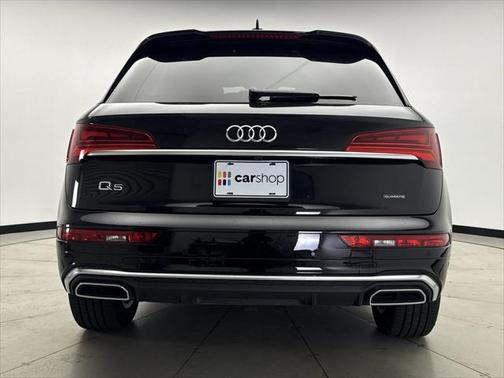 2024 Audi Q5 45 S line Premium